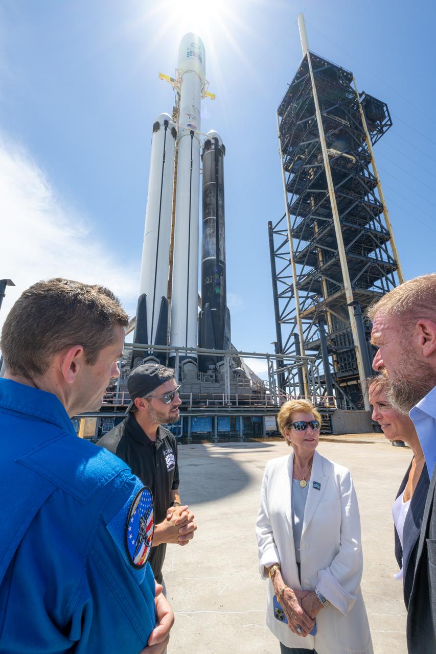 Administrator Isaacman and Secretary McMahon Visit Launch Comple