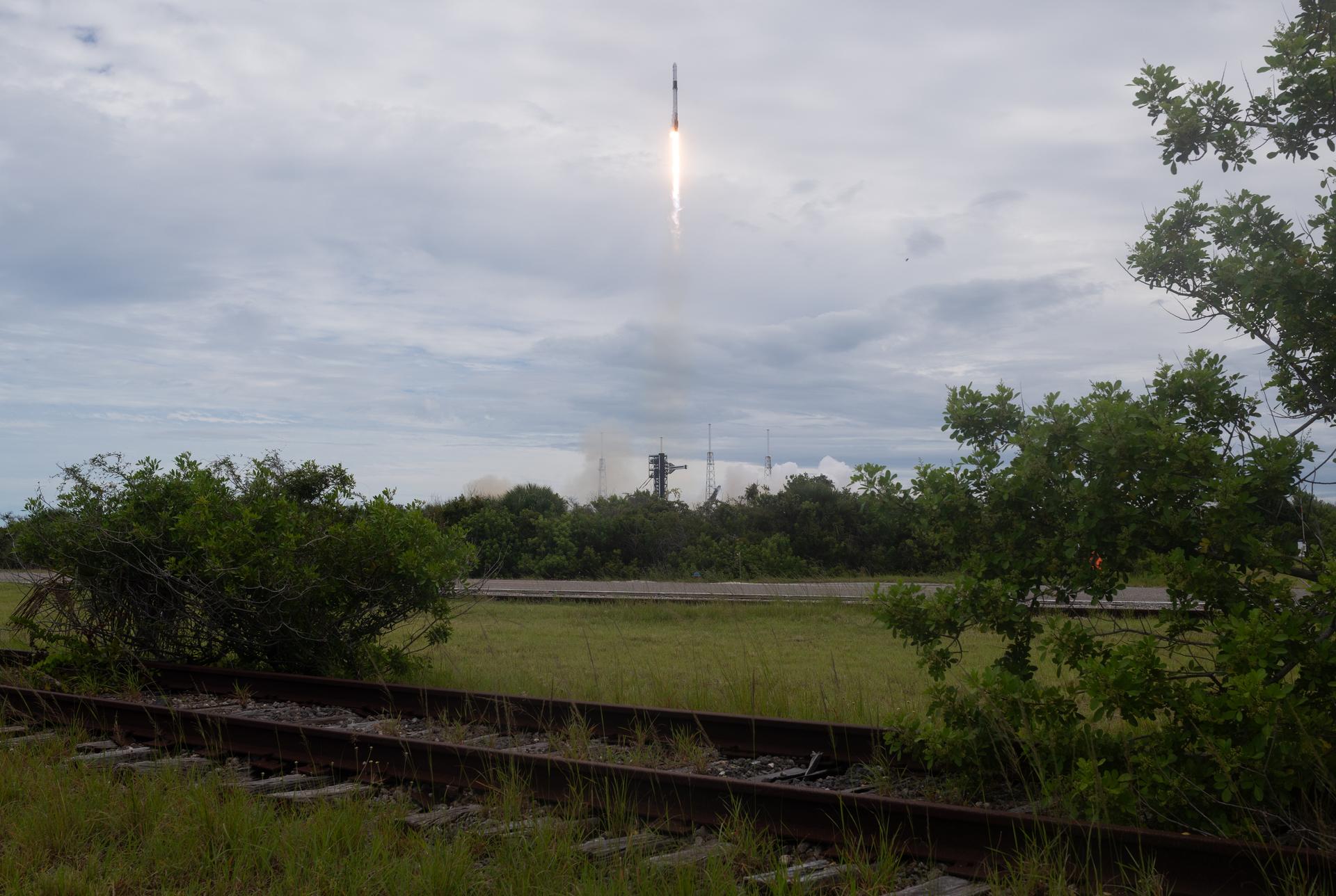 A SpaceX Falcon 9 rocket carrying the company's Dragon spacecraft is launched on NASA’s SpaceX Crew-13 mission to the International Space Station with NASA astronauts Jessica Watkins and Luke Delaney, CSA (Canadian Space Agency) astronaut Joshua Kutryk, and Roscosmos cosmonaut Sergey Teteryatnikov onboard, Thursday, Oct. 1, 2026, from Cape Canaveral Space Force Station in Florida. NASA’s SpaceX Crew-13 mission is the 13th crew rotation mission of the SpaceX Dragon spacecraft and Falcon 9 rocket to the International Space Station as part of the agency’s Commercial Crew Program. Watkins, Delaney, Kutryk, Teteryatnikov launched at 11:10 a.m. EDT from Space Launch Complex 40 at the Cape Canaveral Space Force Station to begin a mission aboard the orbital outpost. Photo Credit: (NASA/Joel Kowsky)