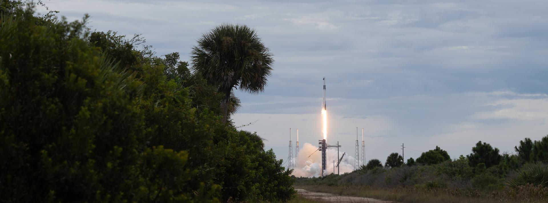 A SpaceX Falcon 9 rocket carrying the company's Dragon spacecraft is launched on NASA’s SpaceX Crew-13 mission to the International Space Station with NASA astronauts Jessica Watkins and Luke Delaney, CSA (Canadian Space Agency) astronaut Joshua Kutryk, and Roscosmos cosmonaut Sergey Teteryatnikov onboard, Thursday, Oct. 1, 2026, from Cape Canaveral Space Force Station in Florida. NASA’s SpaceX Crew-13 mission is the 13th crew rotation mission of the SpaceX Dragon spacecraft and Falcon 9 rocket to the International Space Station as part of the agency’s Commercial Crew Program. Watkins, Delaney, Kutryk, Teteryatnikov launched at 11:10 a.m. EDT from Space Launch Complex 40 at the Cape Canaveral Space Force Station to begin a mission aboard the orbital outpost. Photo Credit: (NASA/Joel Kowsky)