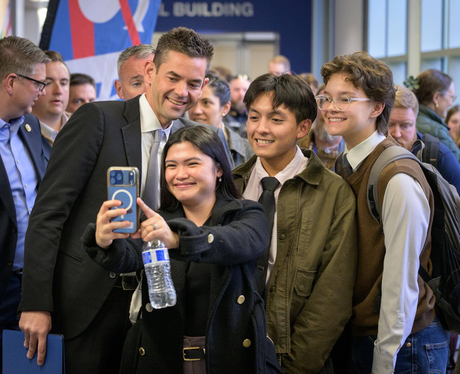 NASA Administrator Jared Isaacman takes a selfie with students during a NASA Town Hall, Monday, Oct. 5, 2026, at the University of Alaska Fairbanks, in Fairbanks, Alaska. NASA’s visit to Alaska is part of the agency's Inspiration Tour, aimed at strengthening connections between NASA and its partners and showcasing innovation in air and space in the lead up to the MAX POWER aerospace technology expo and airshow at the agency's Kennedy Space Center in early November. Photo Credit: (NASA/Bill Ingalls)