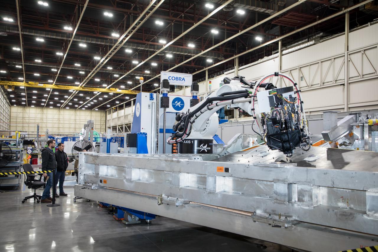 Lockheed Martin Photography By Garry Tice 1011 Lockheed Way, Palmdale, Ca. 93599 Event: SEG 410 Main Wing, COBRA Drillng Machine, Drilling Lower Wing Skins Date: 1/07/20 Additional Info: