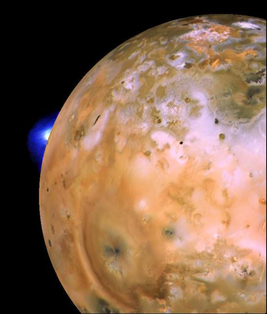 NASA image: Io with Loki Plume on Bright Limb