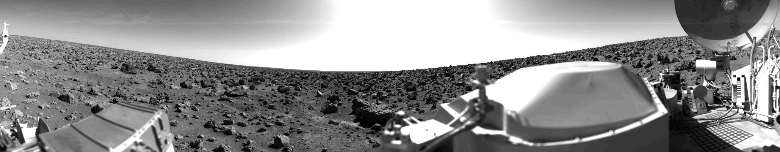 Northern Plains Of Mars  http://photojournal.jpl.nasa.gov/catalog/PIA00399