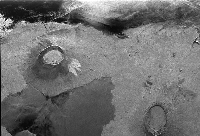 This is an image showing part of Isla Isabella in the western Galapagos Islands. It was taken by the L-band radar in HH polarization from the Spaceborne Imaging Radar C/X-Band Synthetic Aperture Radar on the 40th orbit of NASA’s space shuttle Endeavour.