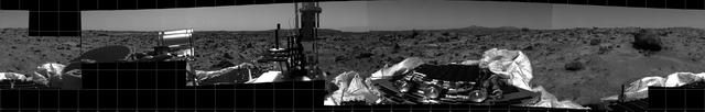 NASA image: 360-degree Panorama of Martian Surface