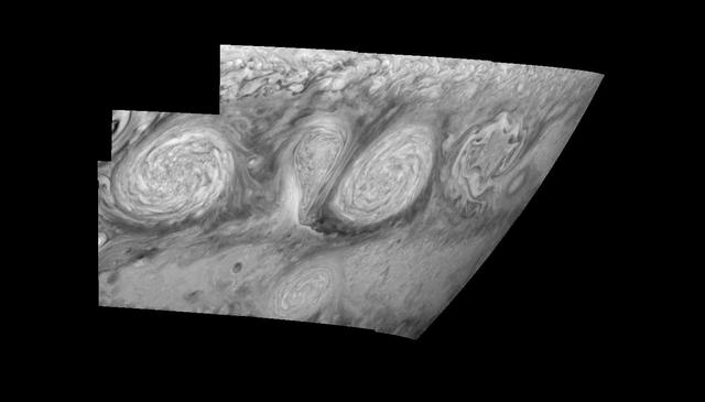 These images, taken on February 19, 1997 by NASA Galileo orbiter, show two of the three long-lived White Ovals that formed to the south of the Jupiter Great Red Spot.