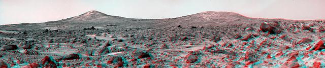 NASA image: The Twin Peaks in 3-D, as Viewed by the Mars Pathfinder IMP Camera