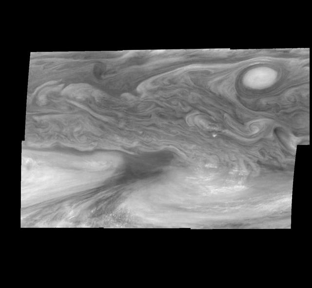 NASA image: Jupiter Equatorial Region at 727 Nanometers Time Set 2