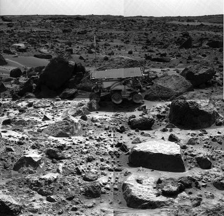 Sojourner Rover Backing Away From Moe - Left Eye