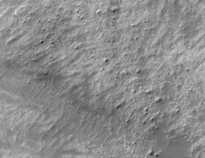 1.5 Meter Per Pixel View of Boulders in Ganges Chasma