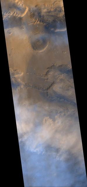 May 1999 Dust Storm in Valles Marineris