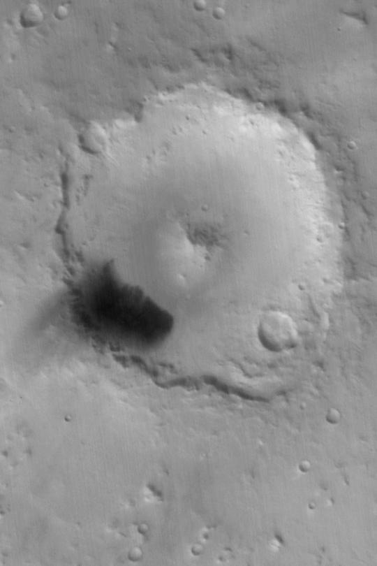 Peridier Crater