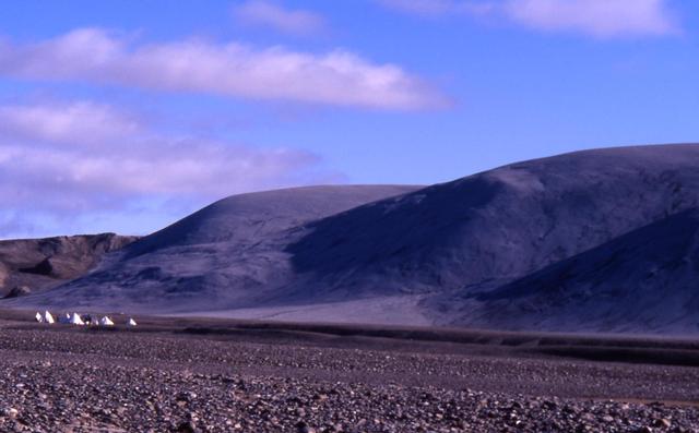 NASA image: Hills in Arctic Canada with Impact Origin