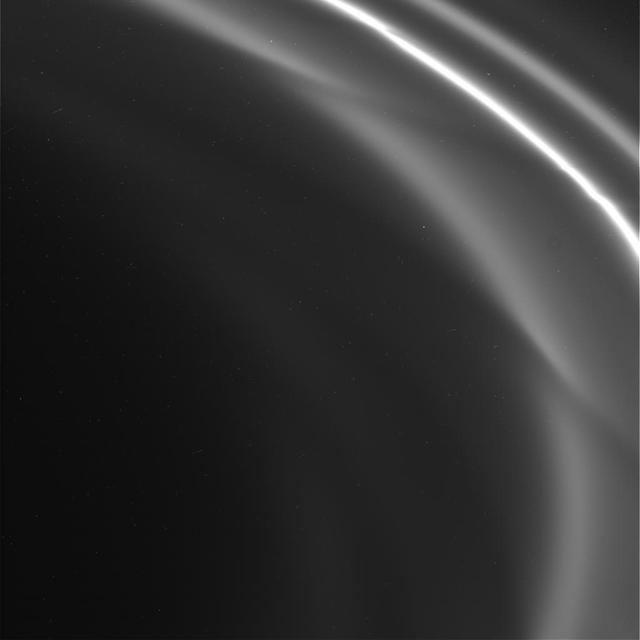 Cassini First Picture of F Ring