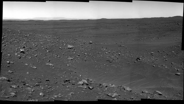 NASA image: Gusev on the Horizon