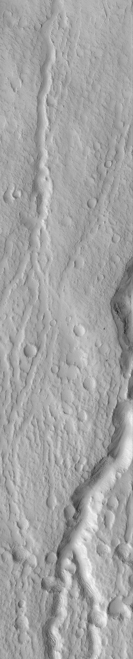Hecates Tholus Channels