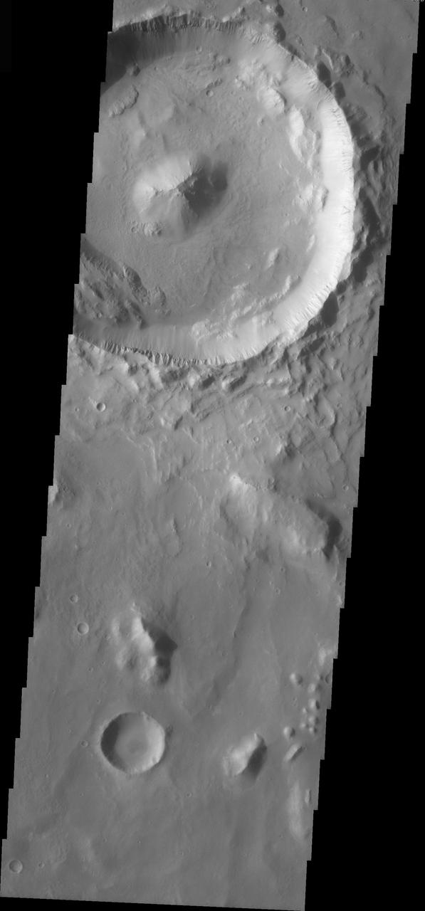 Central Peak in Elysium Planitia