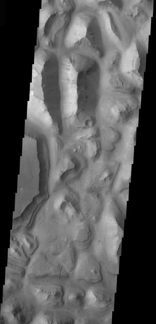 NASA image: Eos Chasma Mensa