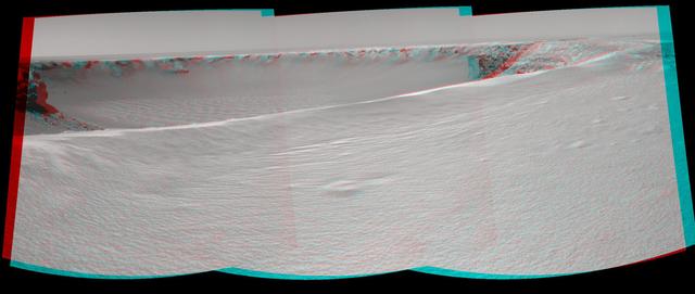 NASA image: On the Rim of Victoria Crater Stereo