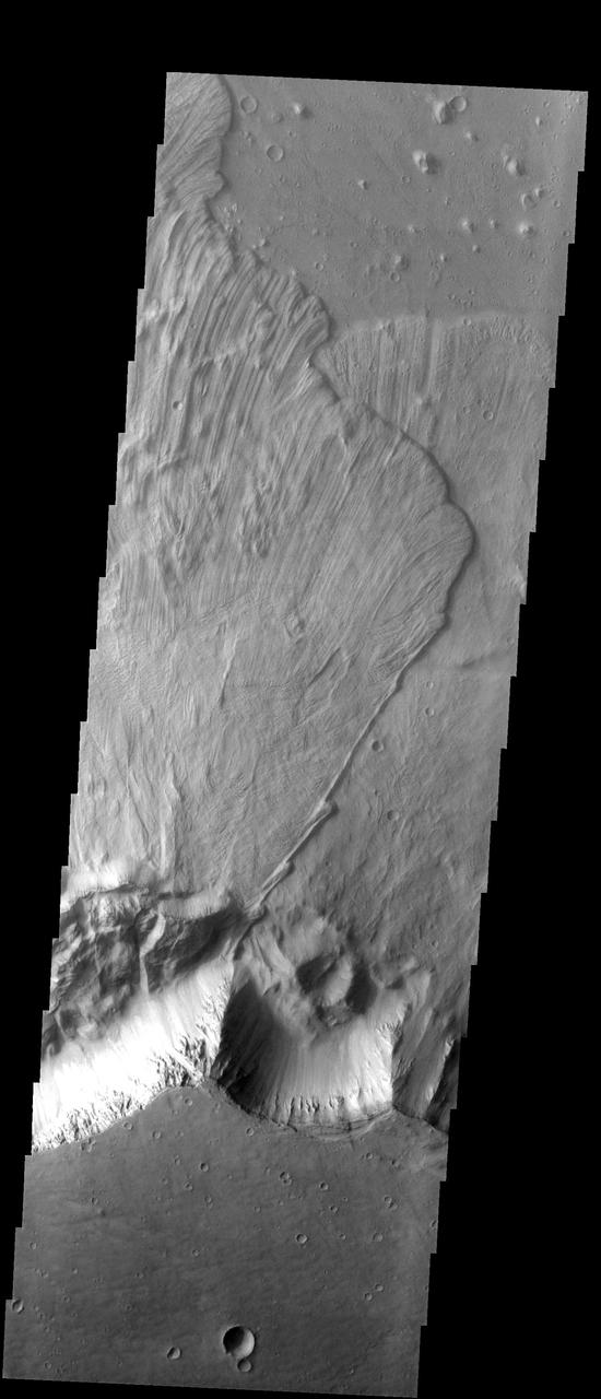 These large landslides are located in Ganges Chasma