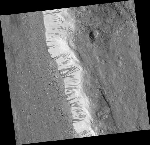 NASA image: Slope Streaks in Acheron Fossae