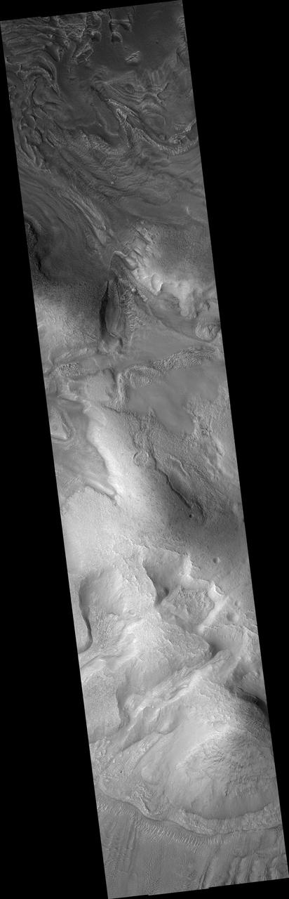 Mantles and Flows in Moreux Crater