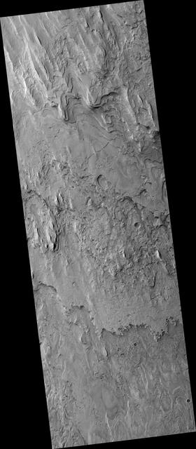 NASA image: Layers in Gale Crater