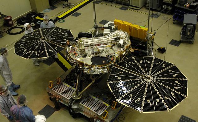 NASA image: Both Solar Arrays Open on Phoenix Mars Lander