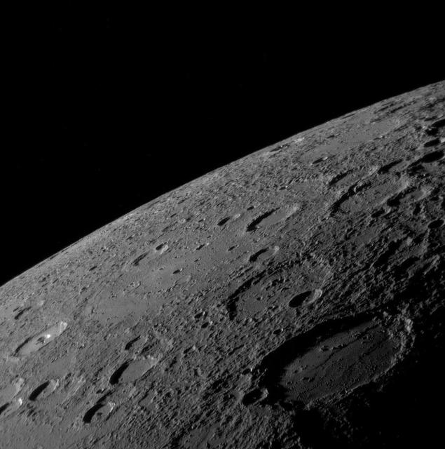 As NASA MESSENGER spacecraft drew closer to Mercury for its historic first flyby, the spacecraft Narrow Angle Camera NAC on the Mercury Dual Imaging System MDIS acquired an image mosaic of the sunlit portion of the planet. 