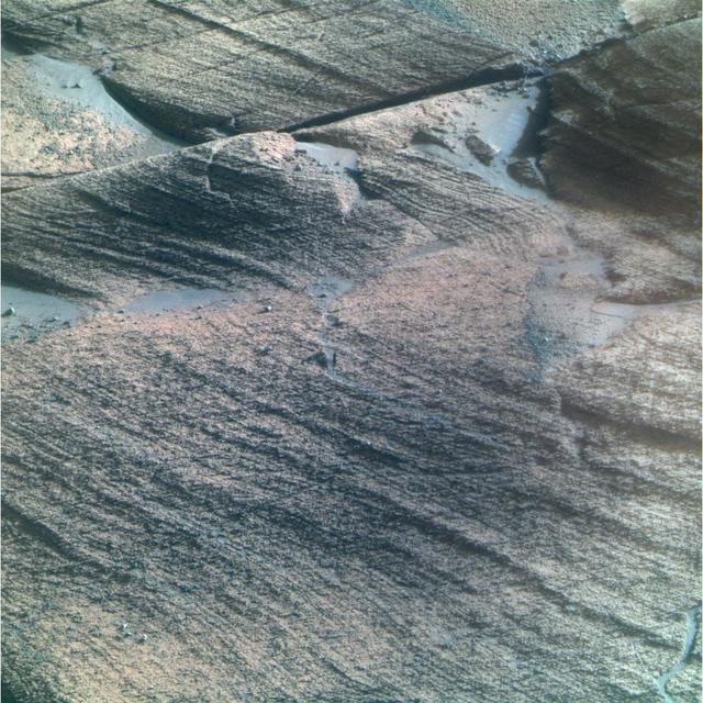 Opportunity View of Lyell Layer False Color