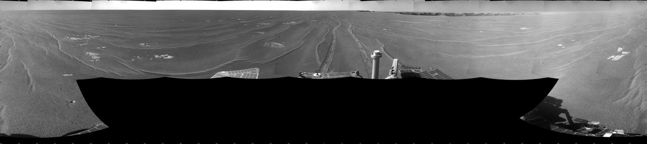 View from West of Victoria Crater, Sol 1664