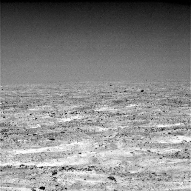 NASA image: Martian Plain in Late Summer