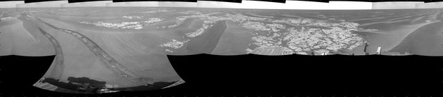 NASA image: Opportunity View on Sols 1803 and 1804