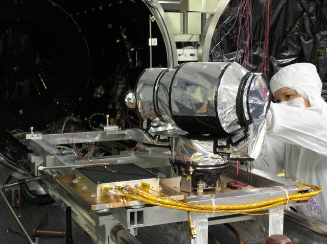 NASA image: Final Preparations for Diviner Thermal Balance Testing at JPL