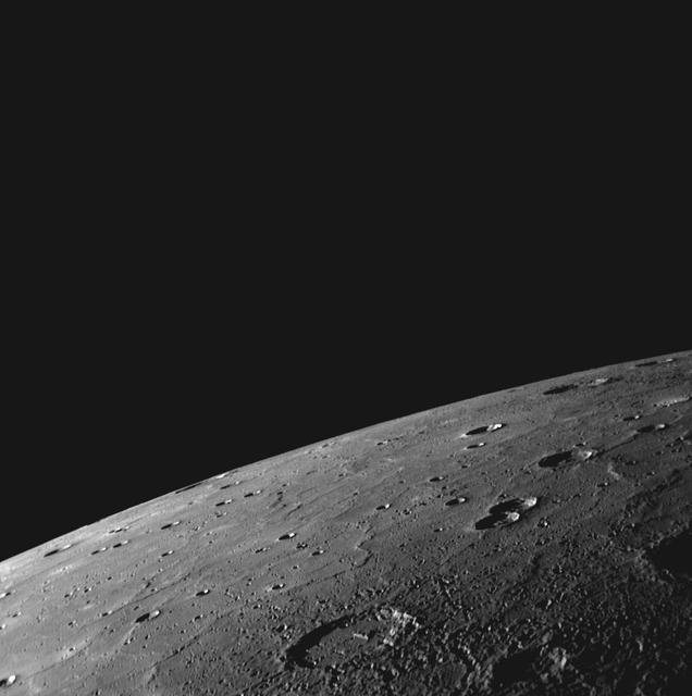 NASA image: A High-resolution Look over Mercury Northern Horizon