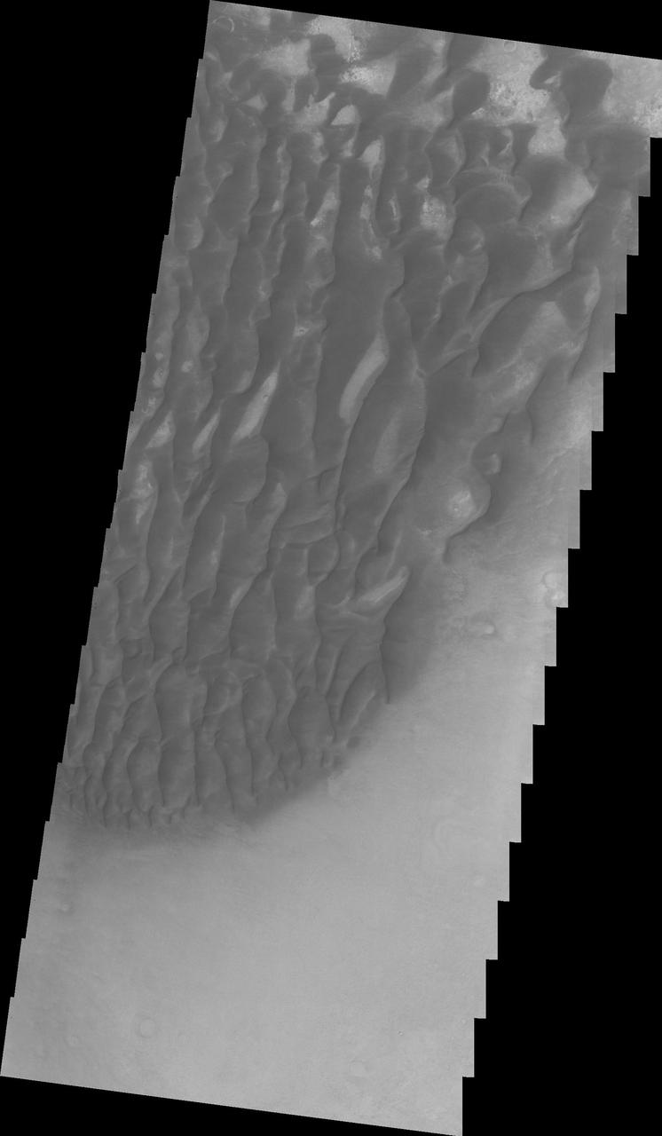 Kaiser Crater Dunes VIS