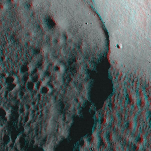 NASA Lunar Reconnaissance Orbiter looks at the Moon in 3D. 3D glasses are necessary to view this image.