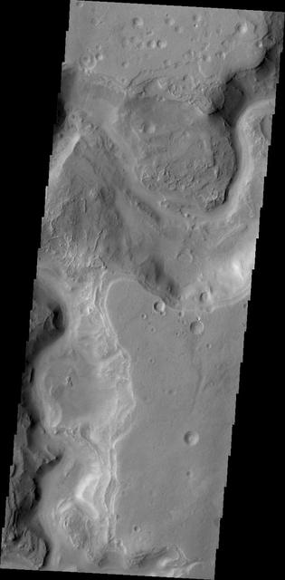 This image taken by NASA 2001 Mars Odyssey shows a small portion of Auqakuh Vallis.