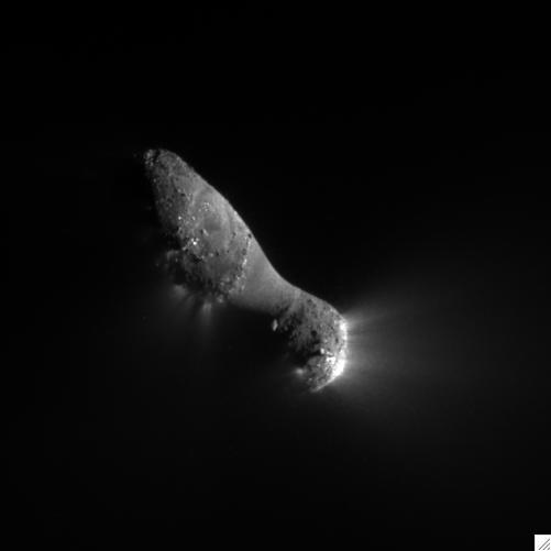 This close-up view of comet Hartley 2 was taken at 7:00 a.m. PDT 10 a.m. EDT, after NASA EPOXI mission flew by.