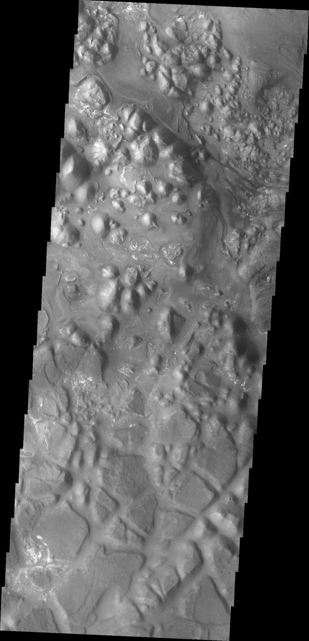 This image from NASA Mars Odyssey shows part of the eastern region of Aram Chaos.