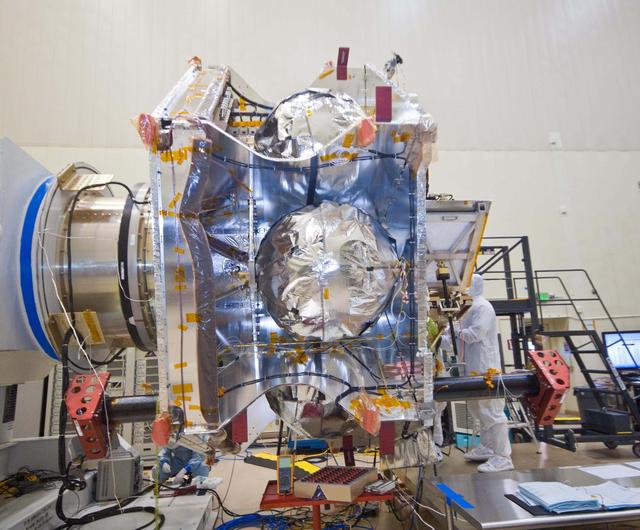 NASA image: Juno Fuel Tanks