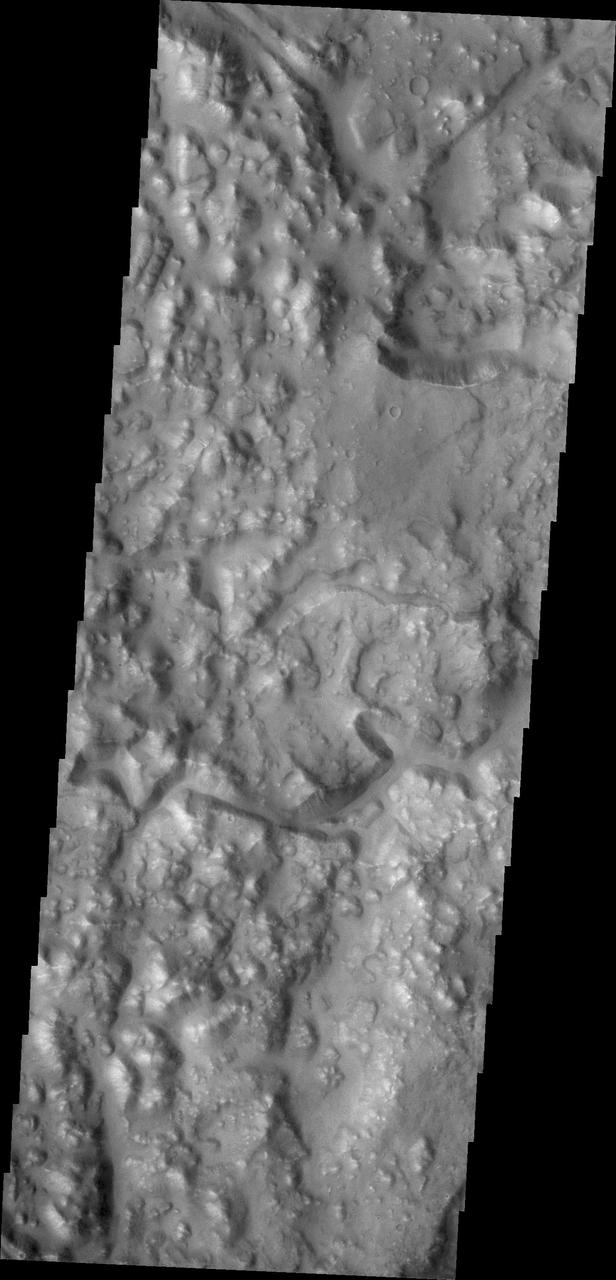 This image captured by NASA 2001 Mars Odyssey shows a portion of Iani Chaos.