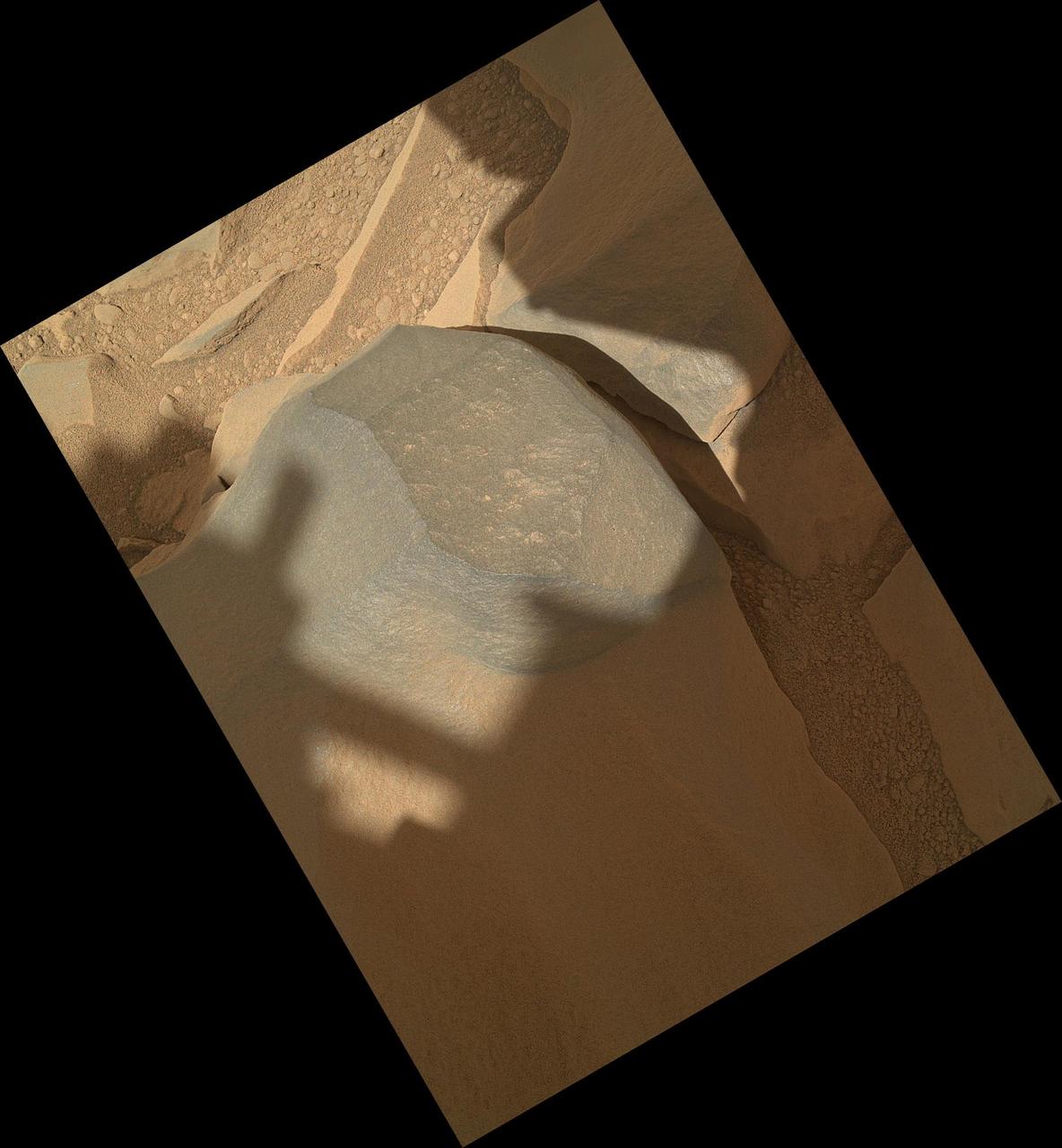 NASA Mars rover Curiosity held its MAHLI camera about 10.5 inches 27 centimeters away from the top of a rock called Bathurst Inlet for a set of eight images combined into this merged-focus view of the rock.
