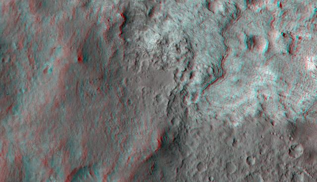 NASA image: Glenelg in 3-D