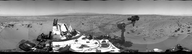 NASA image: Curiosity Location During First Scooping