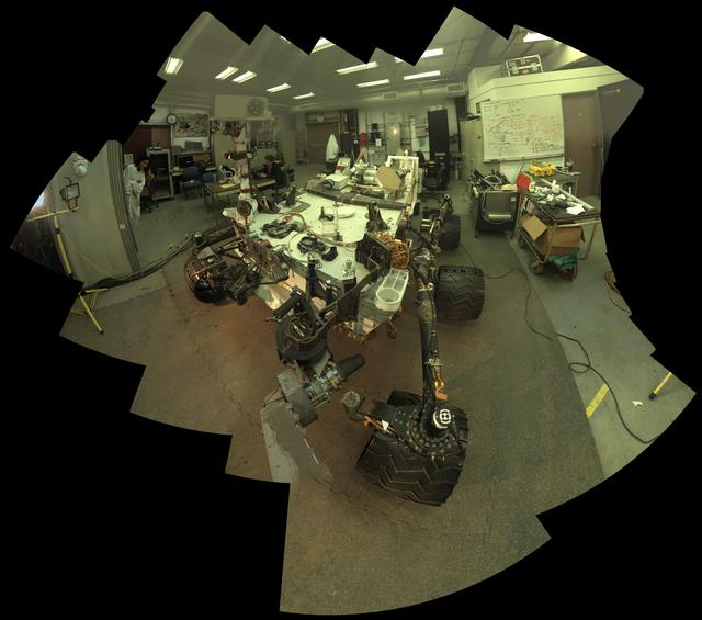 NASA image: Self-Portrait of Curiosity Stunt Double