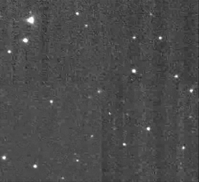This frame from an animation series of images of comet C/2012 S1 ISON was taken by the Medium-Resolution Imager of NASA Deep Impact spacecraft over a 36-hour period on Jan. 17 and 18, 2013.