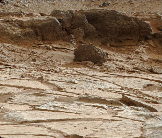 This image from NASA Curiosity was taken by the right telephoto-lens camera of the Mast Camera Mastcam on the rover during the 193rd Martian day, or sol, of Curiosity work on Mars Feb. 20, 2013 in the Glenelg area.