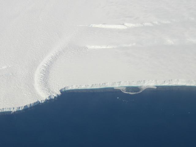 NASA image: Pine Island Glacier Ice Shelf