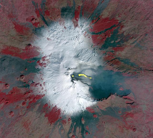 NASA image: Latest Activity at Europe Most Active Volcano Captured by NASA Spacecraft